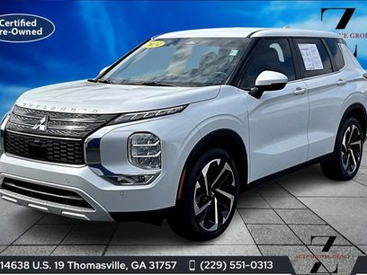 Used 2024 Mitsubishi Outlander SE Black Edition