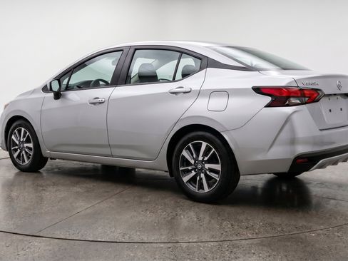 Used 2025 Nissan Versa SV FWD image 6