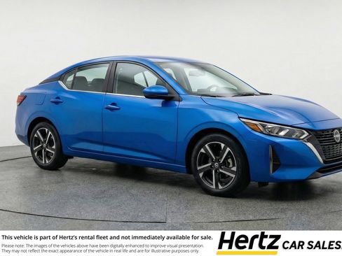 Used 2025 Nissan Sentra SV FWD image 1