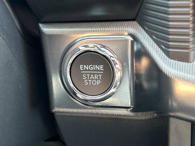 New 2026 Ford F150 Lariat w/ Equipment Group 502A High AWD/4WD image 28