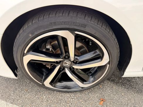 Used 2020 Honda Accord Sport image 41