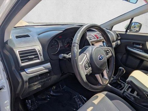 Used 2017 Subaru Crosstrek 2.0i Premium AWD/4WD image 10