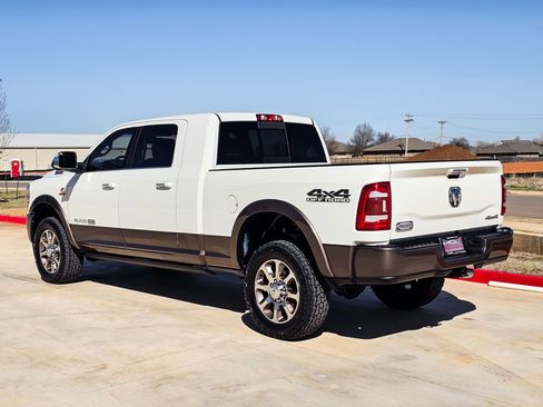 Used 2022 RAM 2500 Limited image 9