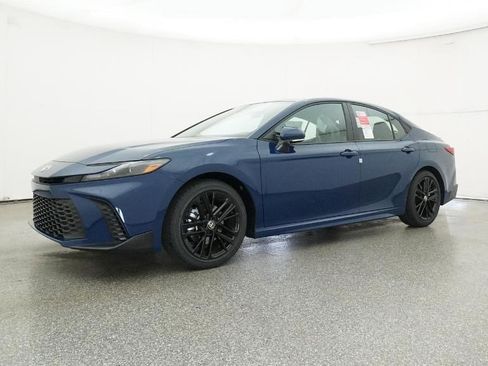 New 2026 Toyota Camry SE image 28