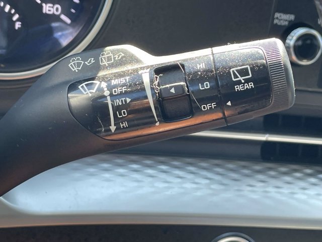 Certified 2024 Kia Carnival LX FWD image 22
