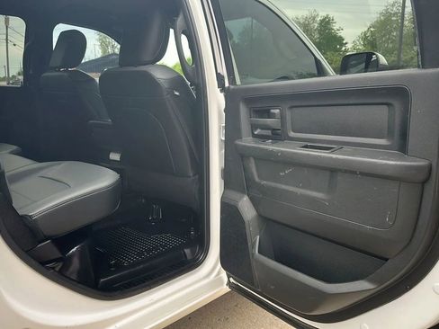 Used 2021 RAM 2500 Tradesman w/ Safety Group AWD/4WD image 15
