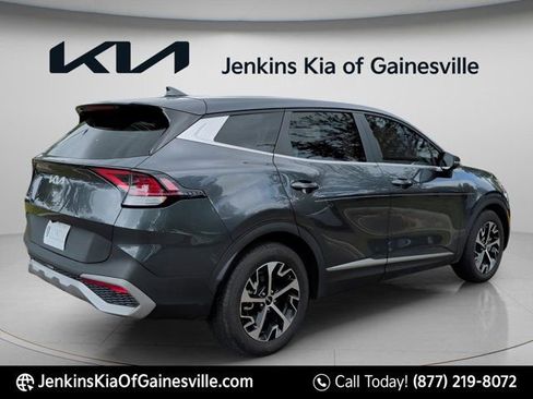 Used 2023 Kia Sportage EX FWD image 4