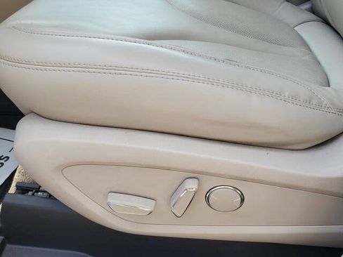 Used 2017 Lincoln MKC Select w/ Select Plus Package image 13