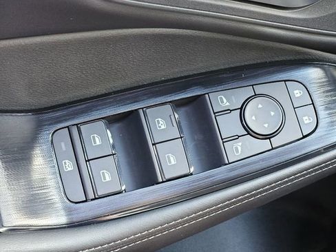 New 2026 Nissan Rogue SV w/ Cold Weather Package FWD image 19