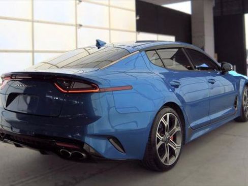 Used 2018 Kia Stinger GT RWD image 8
