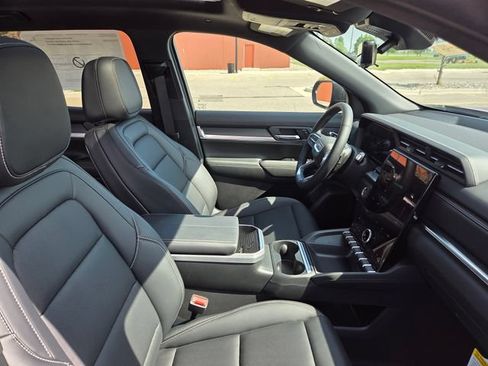 New 2026 GMC Terrain Elevation w/ Elevation Premium Package AWD/4WD image 34
