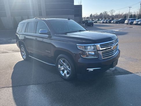 Used 2020 Chevrolet Tahoe Premier w/ Premier 6.2L Value Package image 7