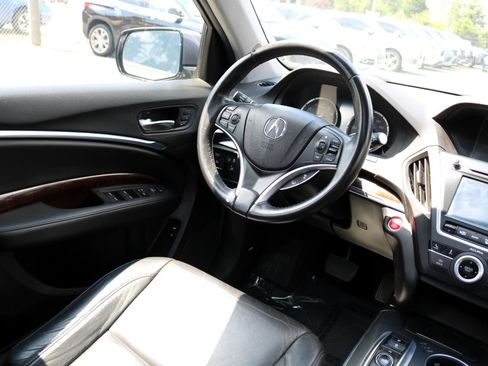 Used 2020 Acura MDX SH-AWD image 38