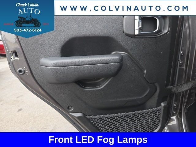 Used 2023 Jeep Wrangler Unlimited w/ Cold Weather Group AWD/4WD image 22