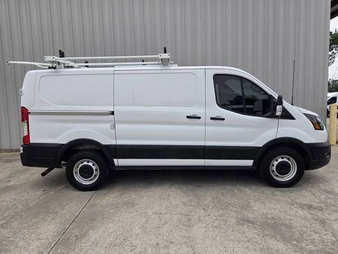 Used 2023 Ford Transit 250 Low Roof RWD image 5