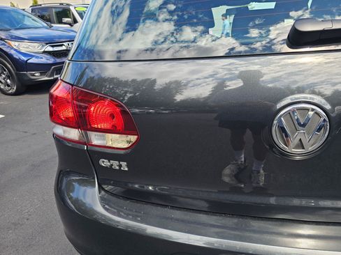 Used 2012 Volkswagen GTI 4-Door FWD image 16