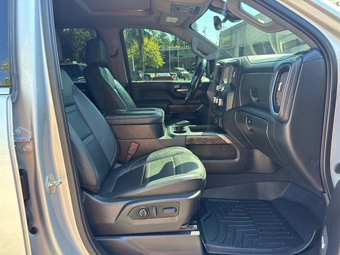Used 2022 GMC Sierra 3500 Denali w/ Denali Ultimate Package image 26