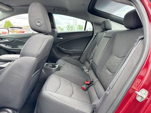 Used 2017 Chevrolet Volt LT FWD image 23