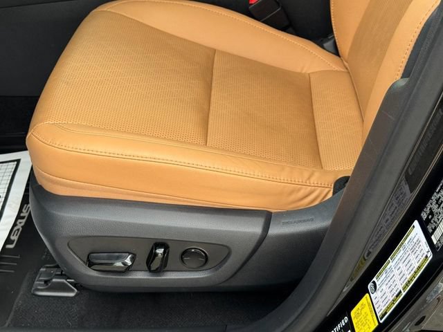 Used 2024 Lexus RX 350 Premium Plus w/ Convenience Package FWD image 23