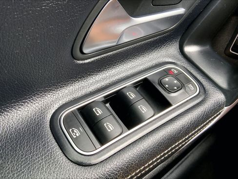 Used 2019 Mercedes-Benz A 220 image 34