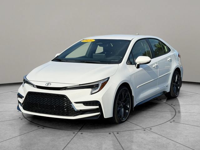 Certified 2026 Toyota Corolla SE w/ SE Premium Package AWD/4WD image 2