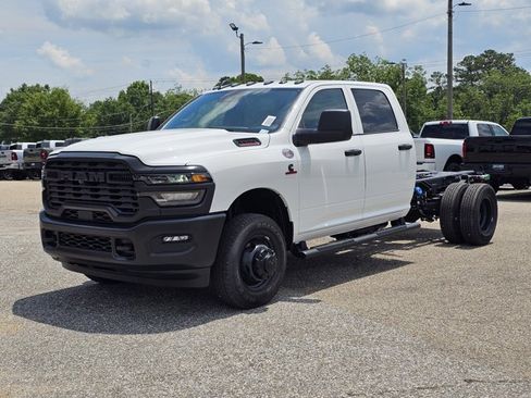 New 2026 RAM 3500 Tradesman AWD/4WD image 1