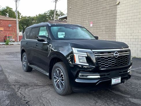 New 2026 Nissan Armada Platinum image 3