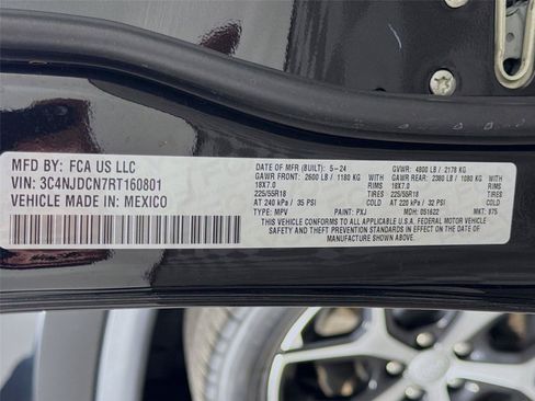 Used 2024 Jeep Compass Limited AWD/4WD image 38