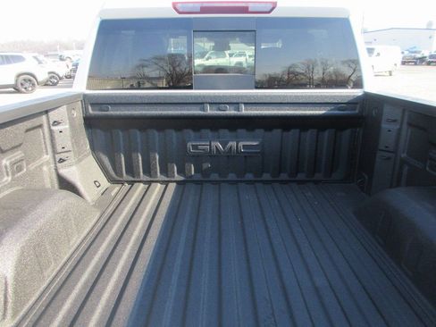 New 2026 GMC Sierra 1500 Elevation w/ Elevation Premium Package AWD/4WD image 6