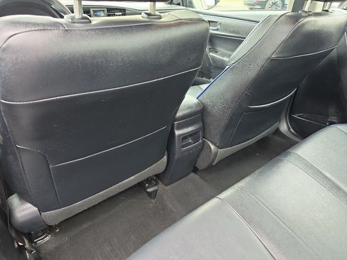 Certified 2019 Toyota Corolla XSE FWD image 18
