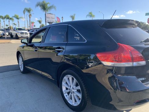 Used 2010 Toyota Venza FWD 4cyl 4dr Crossover image 5