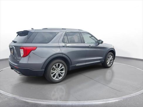 Used 2022 Ford Explorer Limited w/ Equipment Group 301A image 8