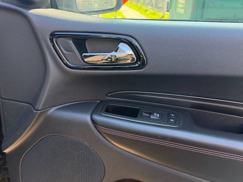 Used 2025 Dodge Durango GT RWD image 20