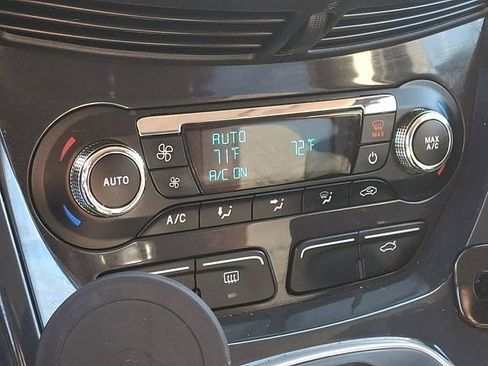 Used 2013 Ford Escape Titanium AWD/4WD image 16