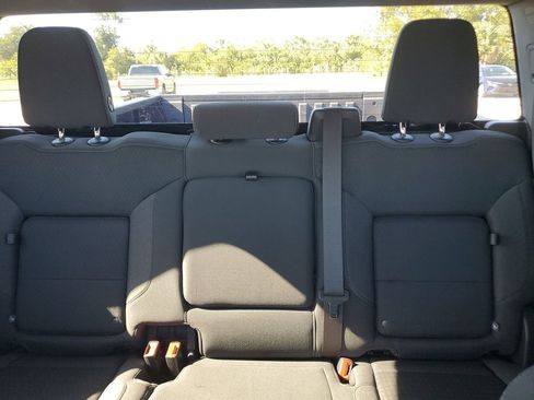 Used 2023 GMC Sierra 1500 Elevation image 13