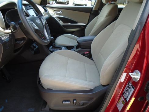 Used 2017 Hyundai Santa Fe Sport FWD image 9