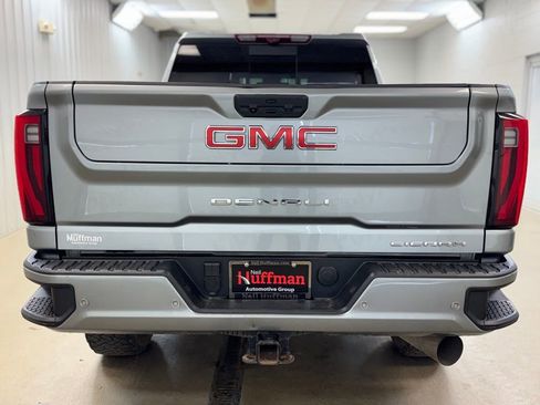 Used 2024 GMC Sierra 3500 Denali w/ Denali Reserve Package AWD/4WD image 7