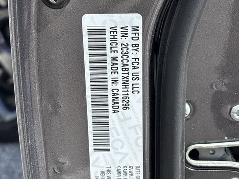 Used 2022 Chrysler 300 S w/ Comfort Group RWD image 34