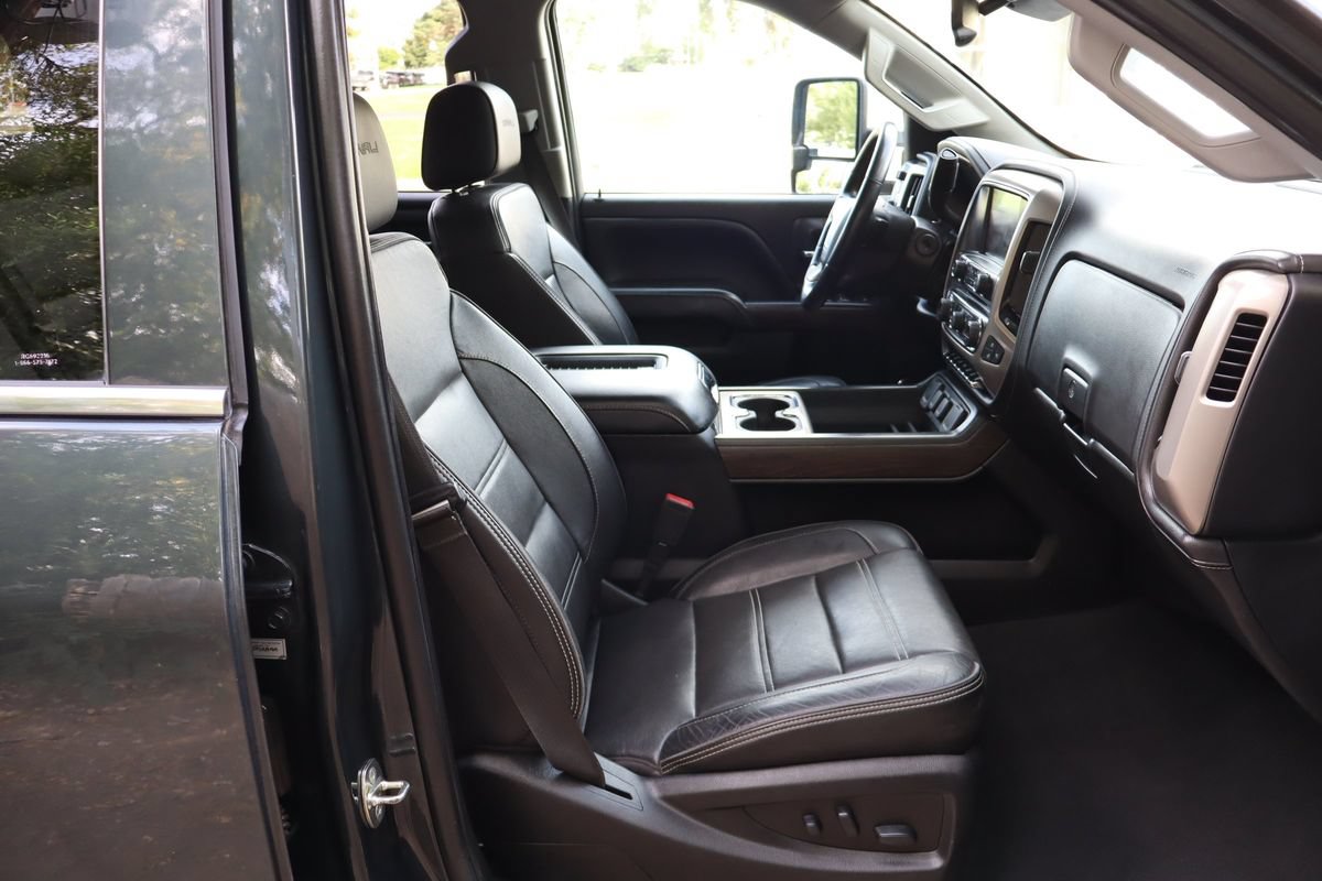 Used 2019 GMC Sierra 2500 Denali AWD/4WD image 22