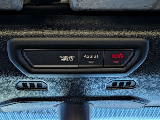 Used 2020 Jeep Wrangler Unlimited Sahara AWD/4WD image 30