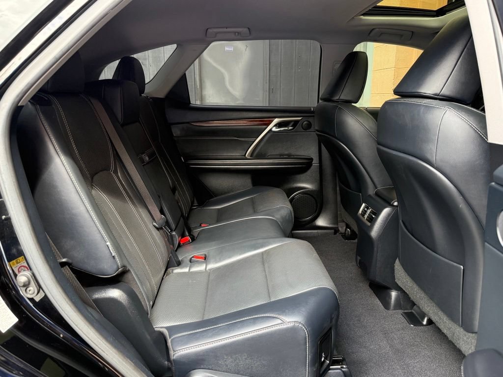 Used 2019 Lexus RX 350L FWD w/ Premium Package image 18