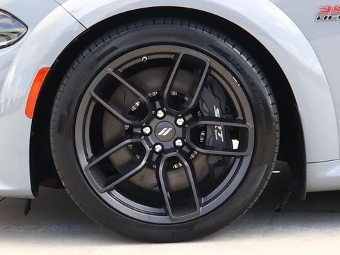 Used 2022 Dodge Charger Scat Pack image 8