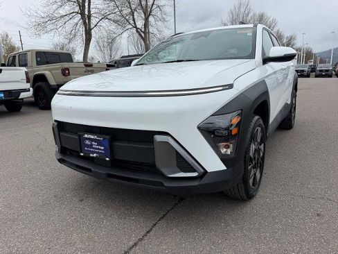 Used 2025 Hyundai Kona SEL AWD/4WD image 1