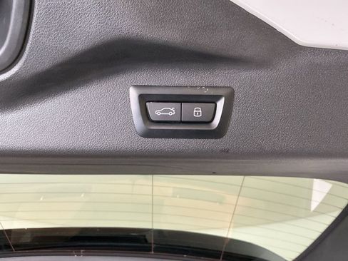 Certified 2024 BMW X7 xDrive40i AWD/4WD image 33