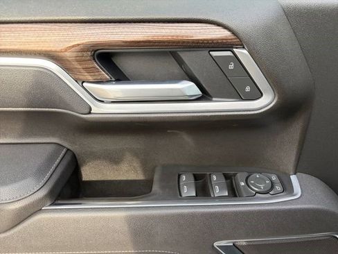 Certified 2025 Chevrolet Silverado 1500 LT w/ Safety Package image 4