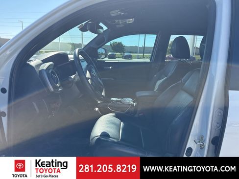 Used 2019 Toyota Tacoma TRD Pro AWD/4WD image 15