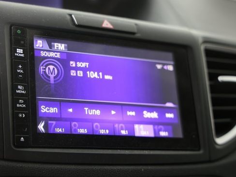 Used 2016 Honda CR-V EX-L image 7