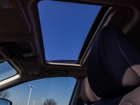 New 2026 Subaru Crosstrek 2.0i Premium image 5