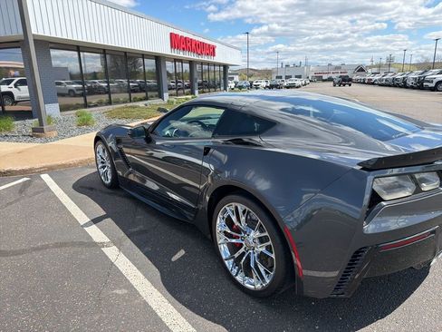 Certified 2017 Chevrolet Corvette Z06 RWD image 4