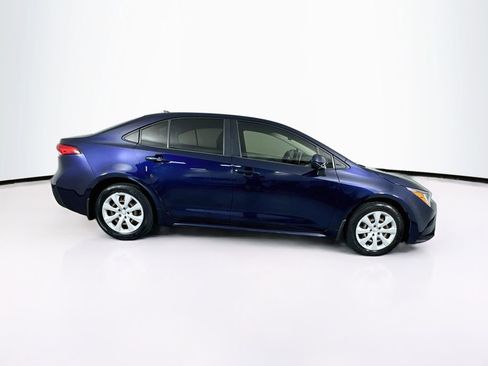 Used 2021 Toyota Corolla LE FWD image 11